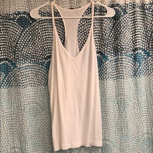 White cotton lululemon tank